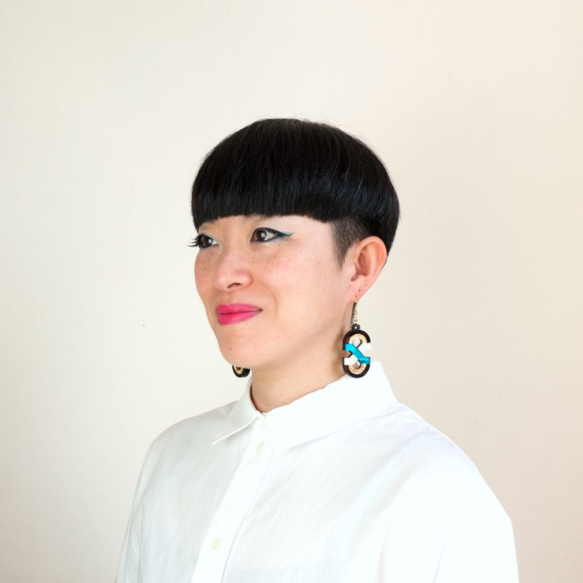 FORM041 Earrings - gold and matte ivory