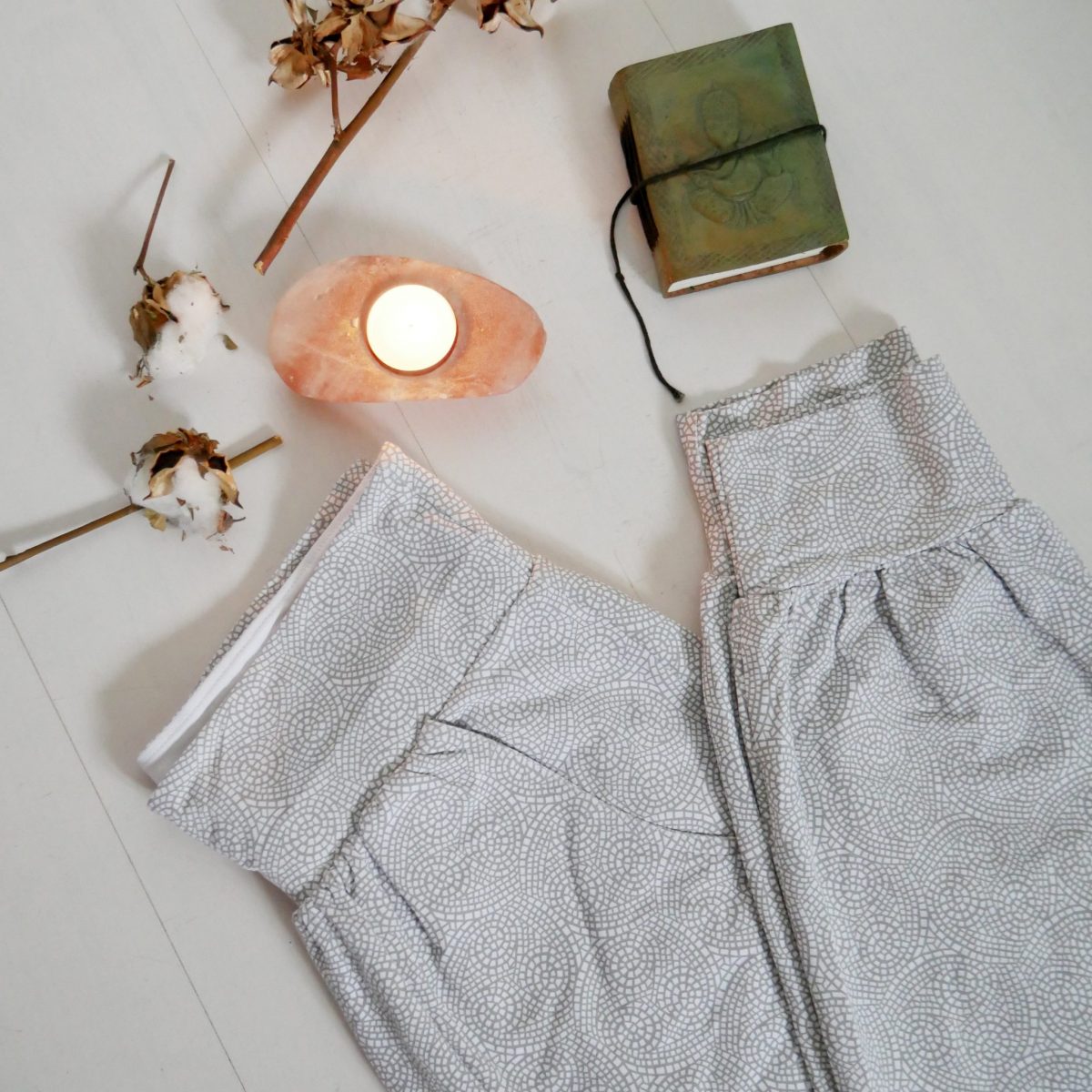 Pocket Play Harems Grey