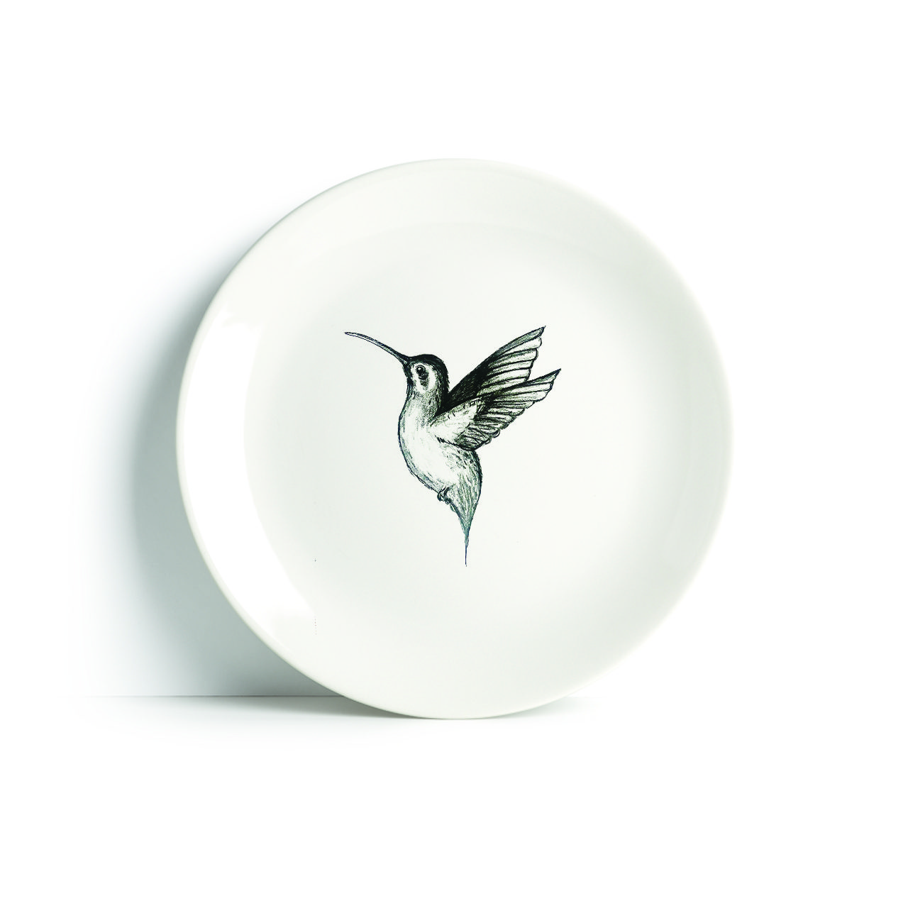 Hummingbird in flight Plate - The BirdLife Collection