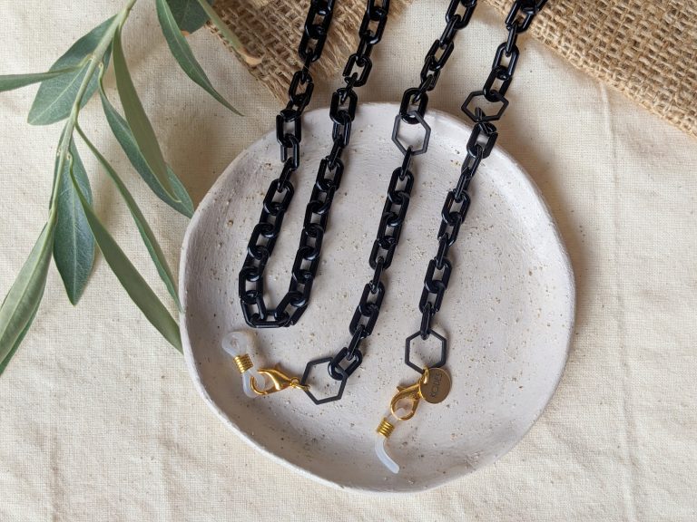 Dainty Black Paperclip Small Glasses Chain