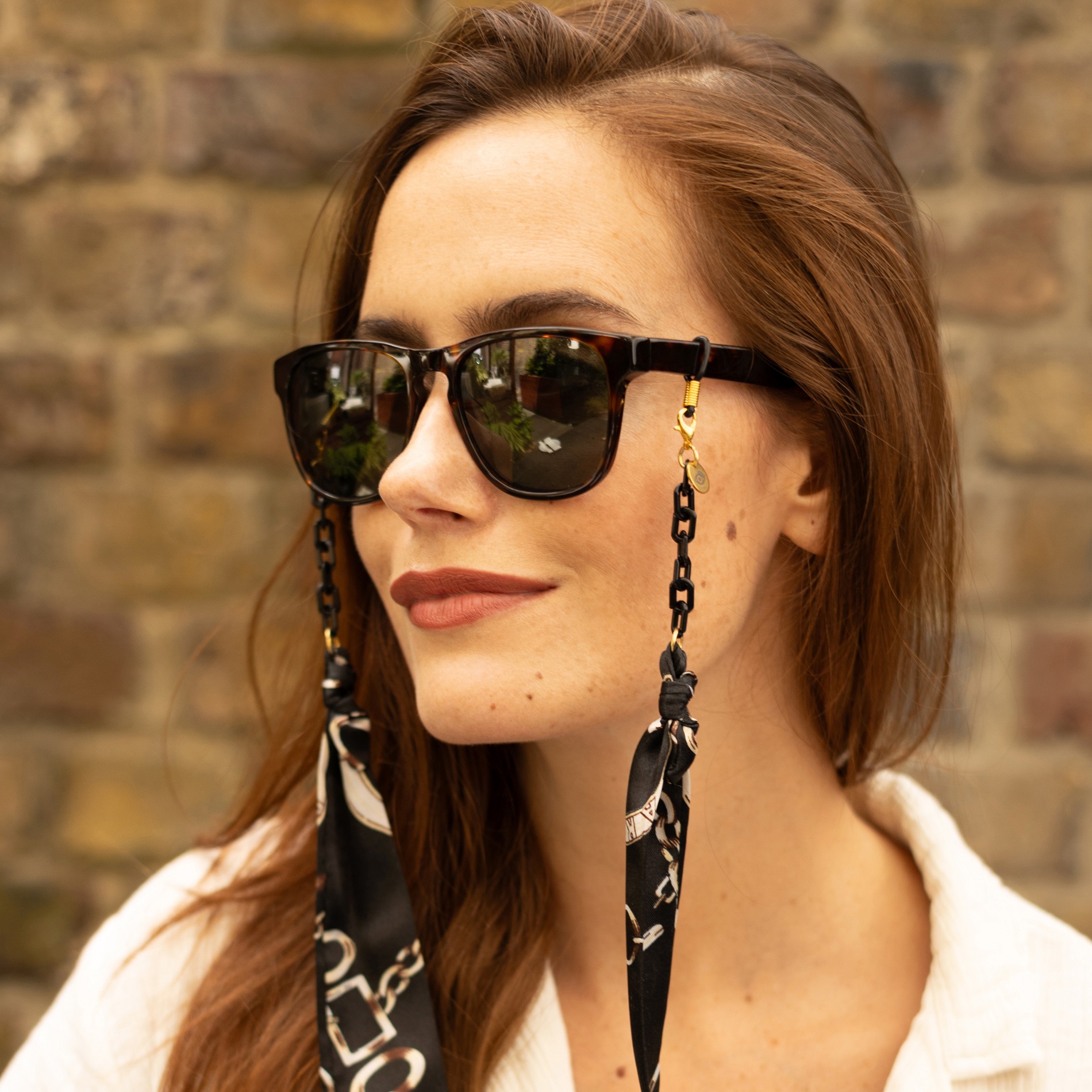 Sabine Black Chain Print Fabric Paperclip Glasses Chain