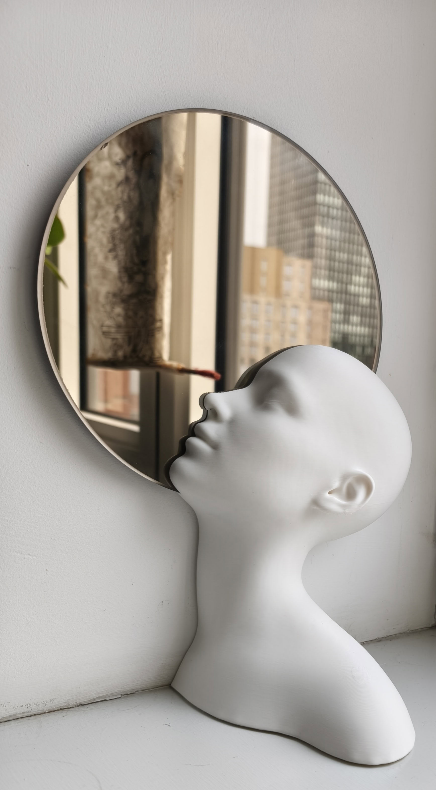 Echoes of the Self – Mirror Sculpture