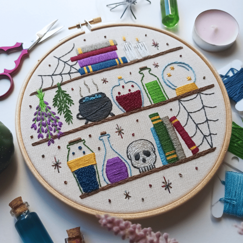 EmBeaRoidery - Halloween potions embroidery kit - Urban Makers
